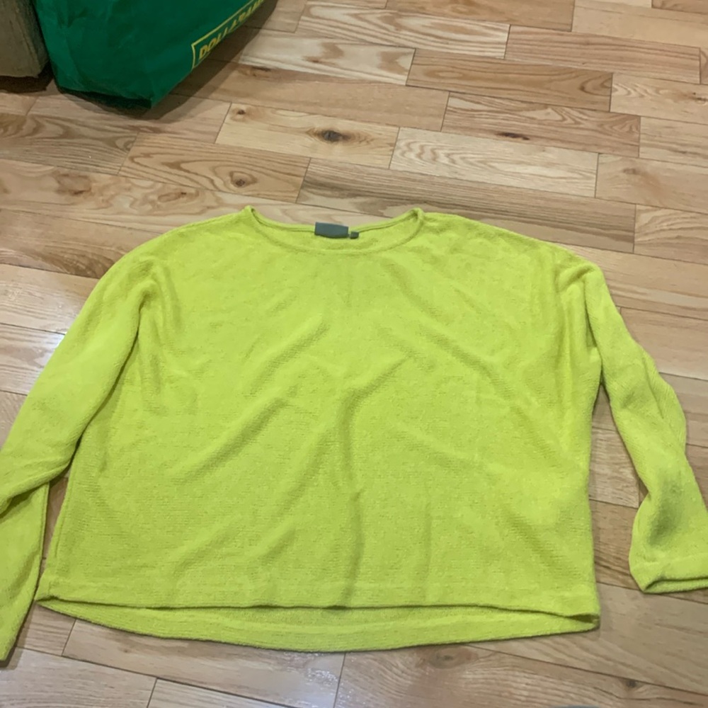 b.young citrus shirt size L